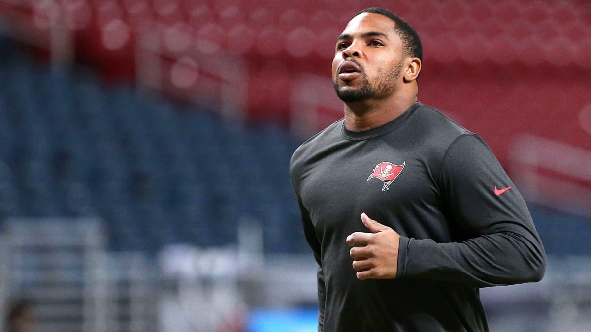Tampa Bay Bucs Doug Martin Suspended; Tests Positive for Drugs