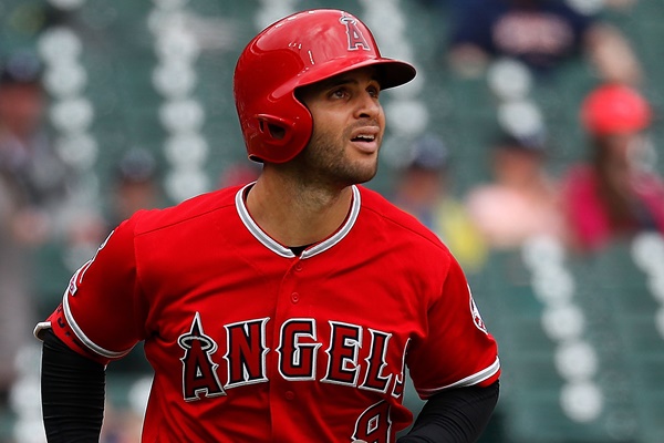 Angels Tommy La Stella Fouls Ball off Knee; Out with Injury