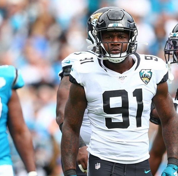 Philip Rivers Trash Talking In Yannick Ngakoue Ear