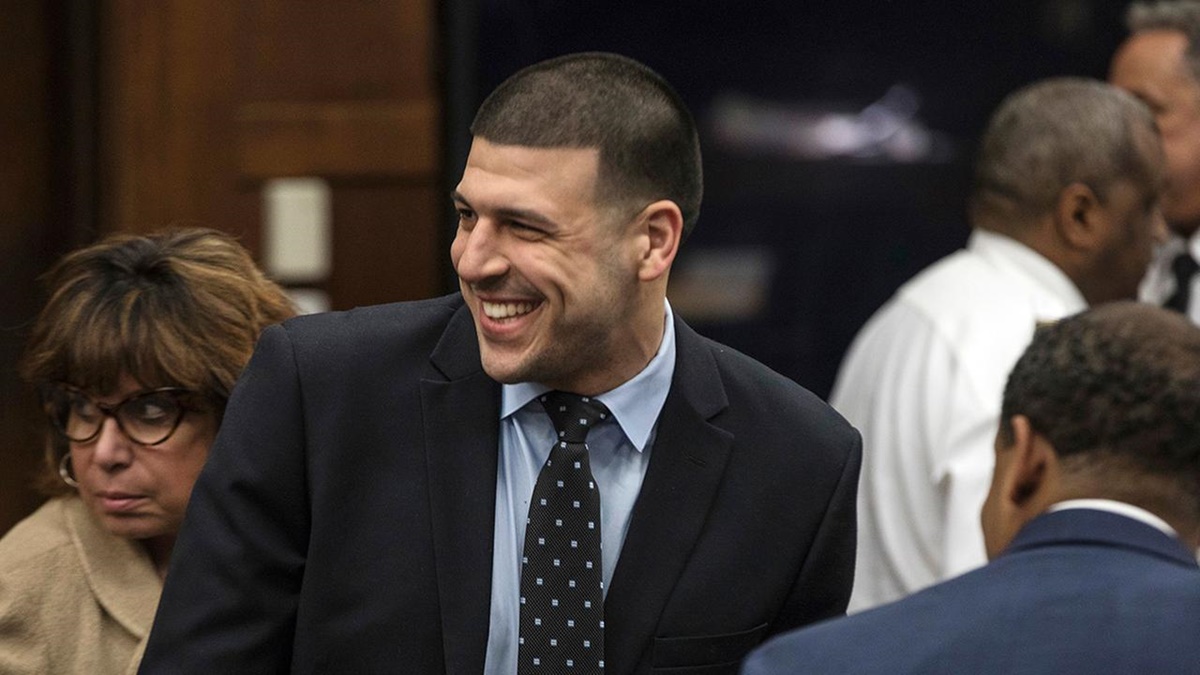 Ex-NFL star Aaron Hernandez ACQUITTED For Double Murder