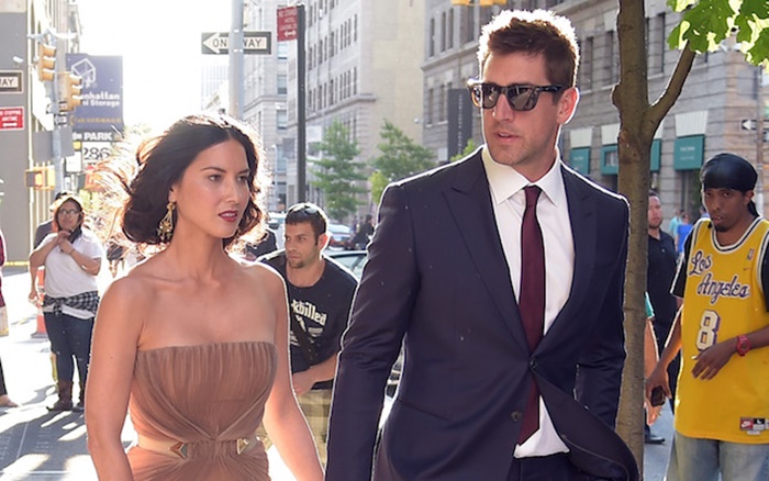 Aaron Rodgers and Olivia Munn SPLIT