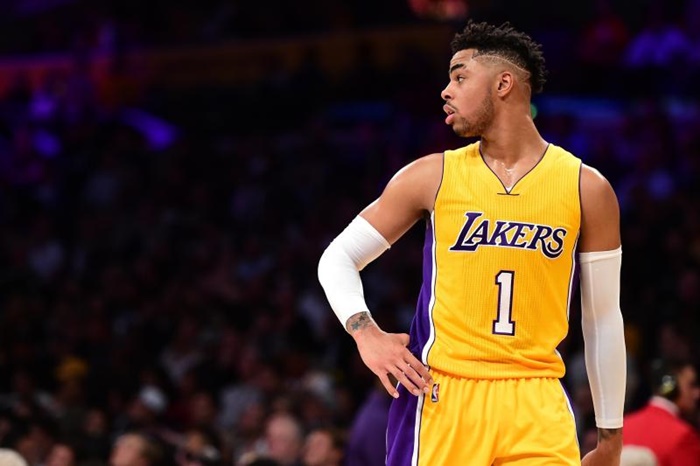 Magic Johnson Weighs In on D’Angelo Russell Exit