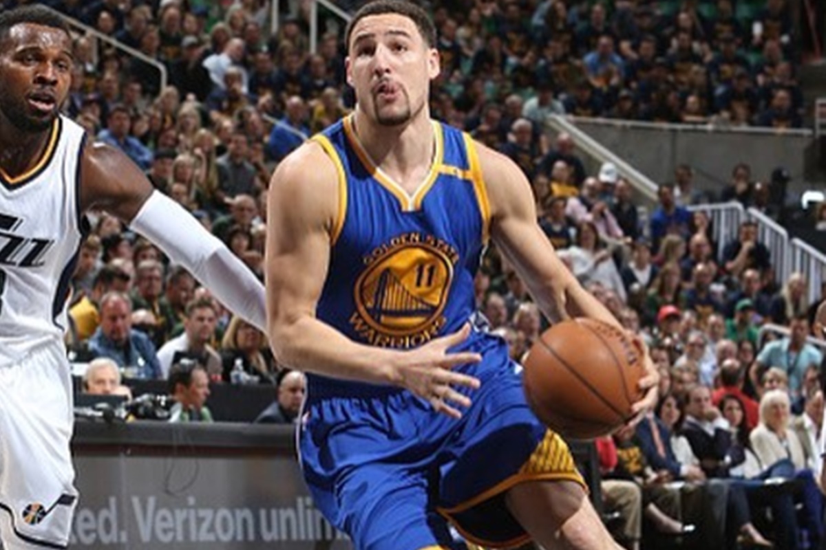 Klay Thompson Gets Denied By Rim in China