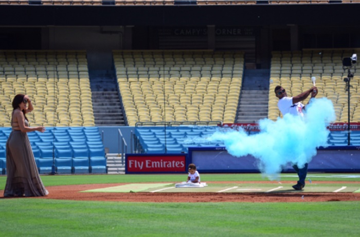 Yasiel Puig Does Gender Reveal for His New Baby