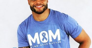 Dak Prescott Battles Cancer for Mom with 'Mind Over Matter' T-Shirt