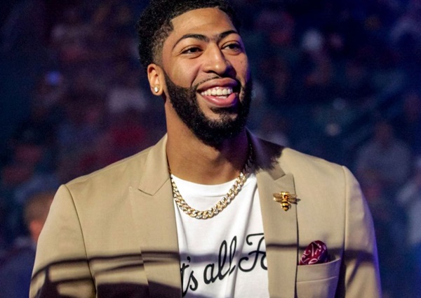 Why Anthony Davis Wore The "That's All Folks" Shirt