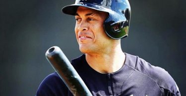 Yankees Giancarlo Stanton Out Until August