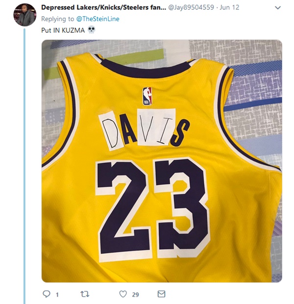 Lonzo Ball Posts Cryptic Message as Trade Rumors Continue