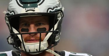 Eagles QB Carson Wentz Continues To Disappoint Fans