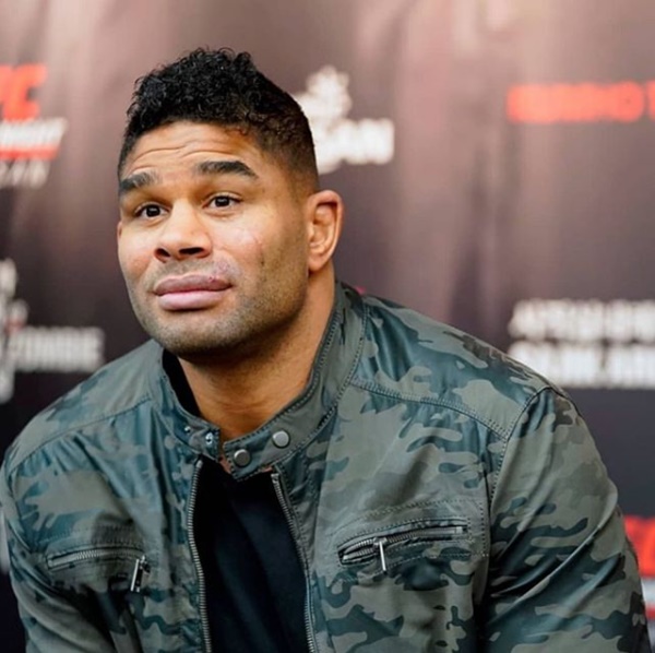 Alistair Overeem Brings Sexy Back With New Kissable Lips