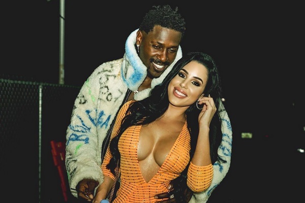 Antonio Brown Continues To Gush Over New Girlfriend