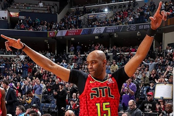 Vince Carter Says Goodbye: 'Weird Way to Say I'm Calling It a Career'