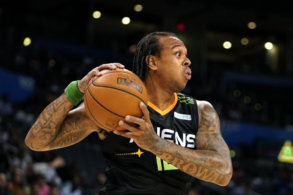 BIG3 Star Shannon Brown Arrested For Firing Rifle At 2 People
