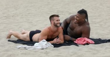 GAY NFL Player Cozied Up With TWINK Boyfriend