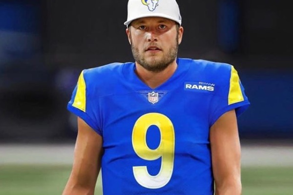 Matt Stafford Traded to Rams for Jared Goff; Two 1st Round Picks + Third-Round Pick