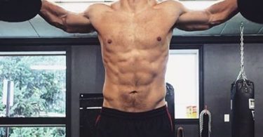 Ex-NFLer + Bachelor Star Colton Underwood Announces He's Gay