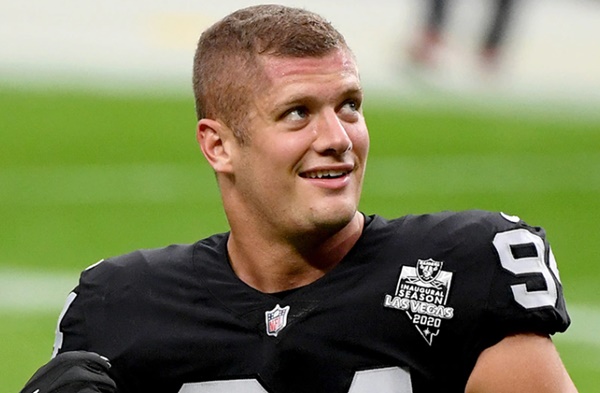 Raiders’ Carl Nassib Has Top Selling Jersey Since Coming Out Gay
