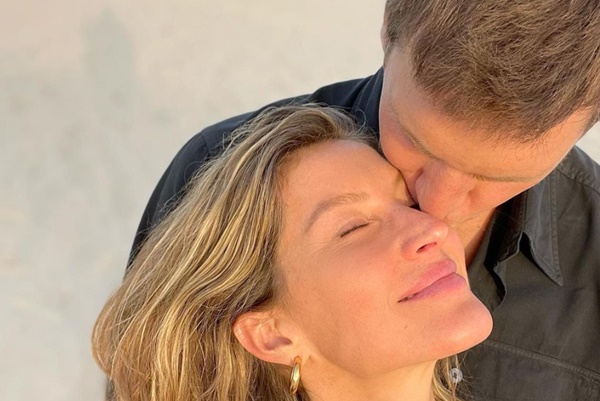 Tom Brady Posts Valentines Post to Gisele; While Buccs Leave Door Open