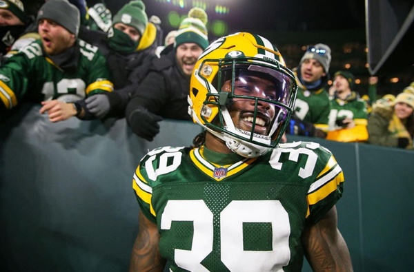 Vikings DB Chandon Sullivan Being Called A “Traitor” By Packers Fans