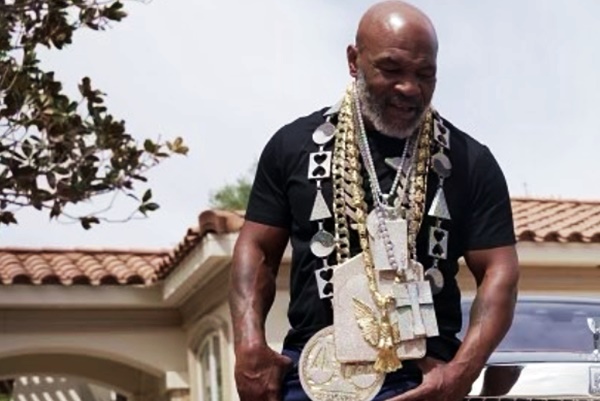 Mike Tyson Will Not Be Criminally Charged For Slapping Fan on Plane